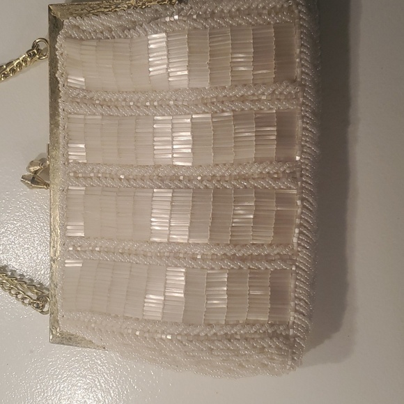 La Regale White Beaded Vintage Evening Bag - Picture 4 of 10